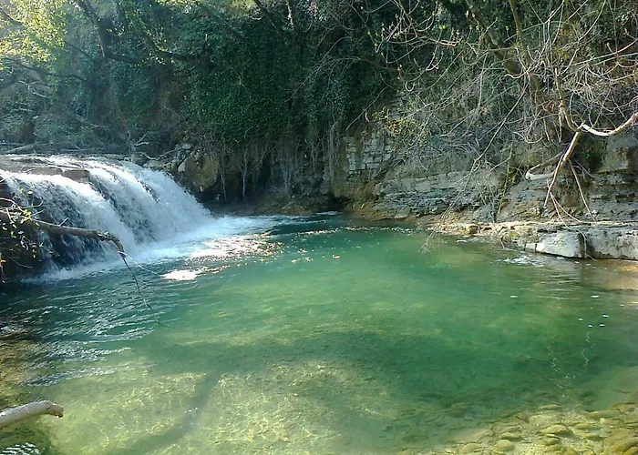 Κατάλυμα σε φάρμα Agriturismo Badia Della Valle *